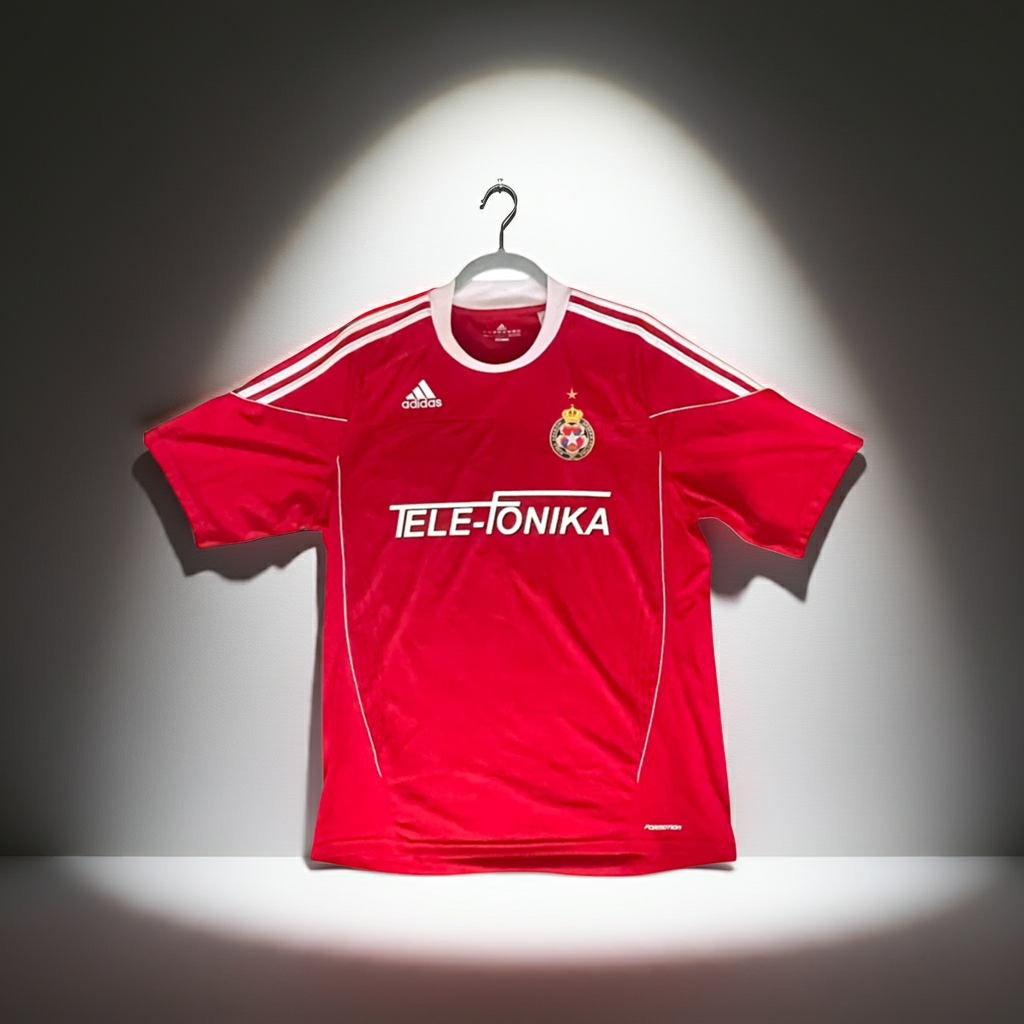 Wisła Kraków Season	2010-2011 HOME