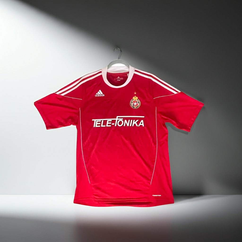 Wisła Kraków Season	2010-2011 HOME