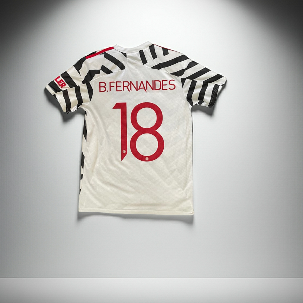 Manchester United B.Fernandes 18 Third Football Shirt 2020/21