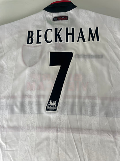 MANCHESTER UNITED AWAY FOOTBALL SHIRT (XL) BECKHAM 7