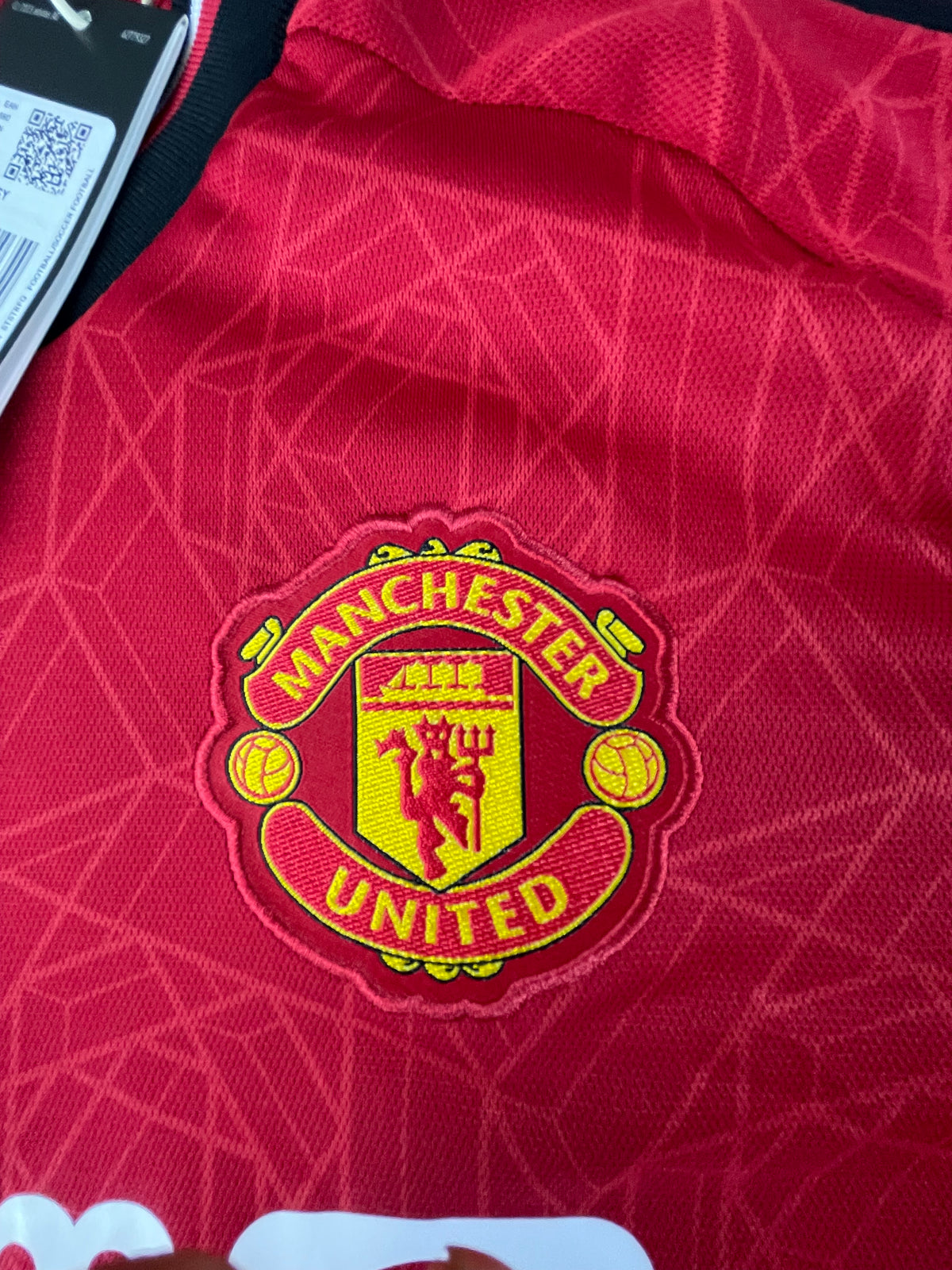 Manchester United 23/24 Men's Shirt Football adidas Home Top - Varane 19 - New