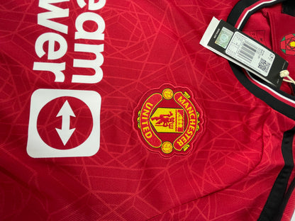 Manchester United   23 /24Shirt Home Football Top - Fernandes 8 - New Size M