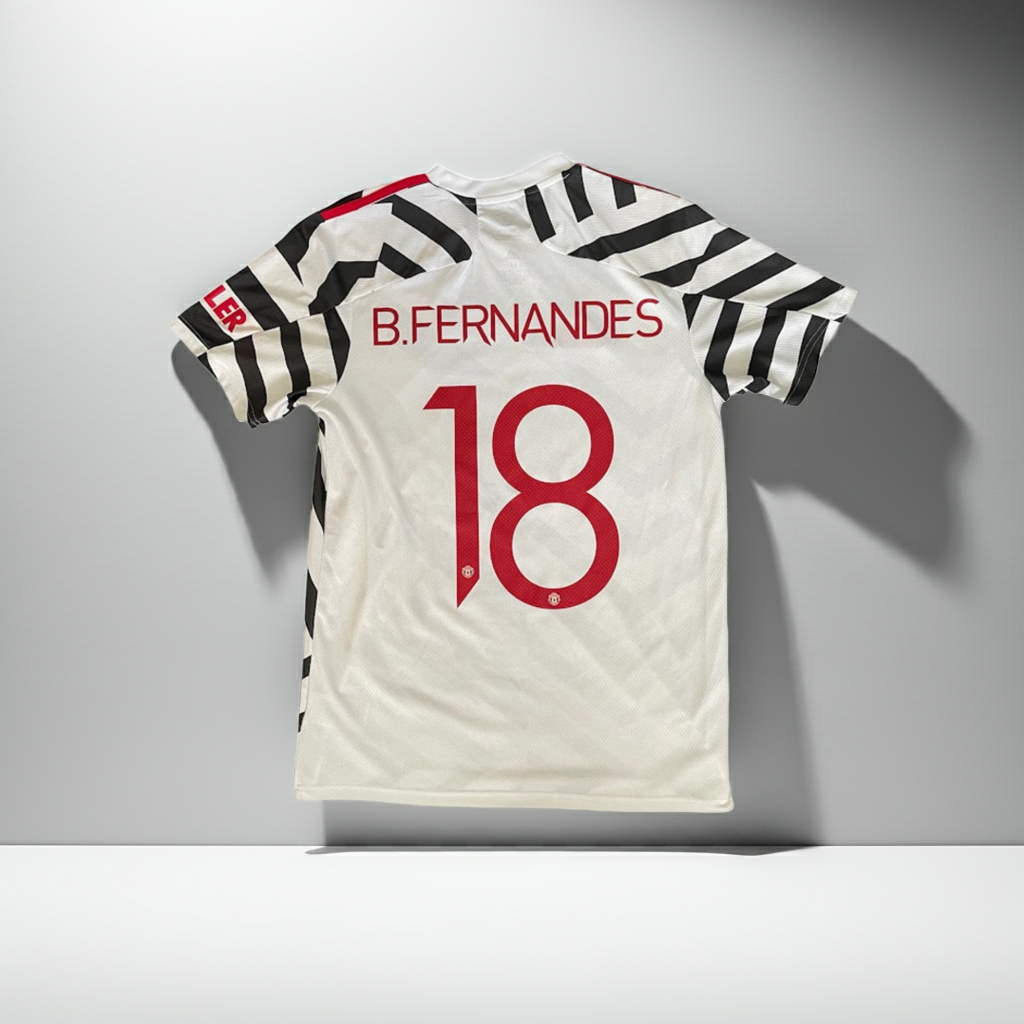 Manchester United B.Fernandes 18 Third Football Shirt 2020/21