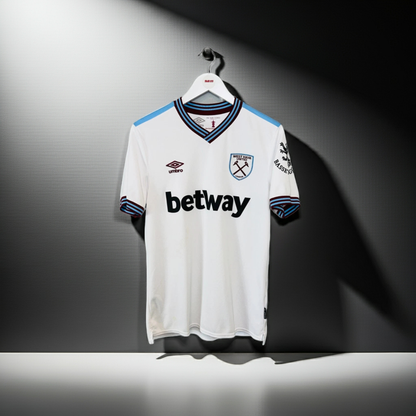WEST HAM 2019/20 AWAY SHIRT size M UMBRO   FOOTBALL SHIRT