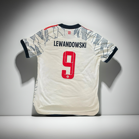 Bayern Munich 2021/22 OrginalThird Medium Lewandowski 9  HEAT.RDY